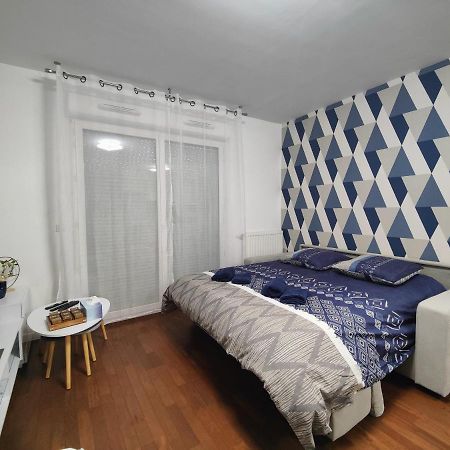 Quietstay 20' Paris, Connected Home Avec Terrasse Массі Екстер'єр фото